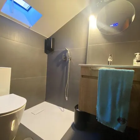 Casa vacanze Cosy House In With Sea View *